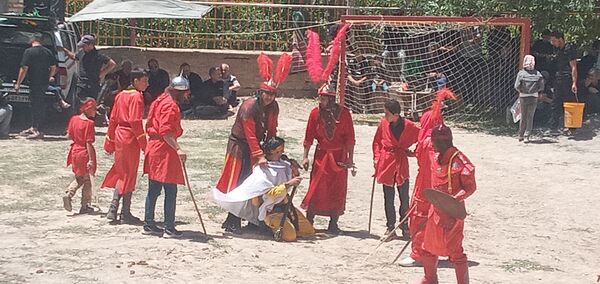 تعزیه خوانی واقعه عاشورا در روستای چکنه علیا خراسان رضوی 
