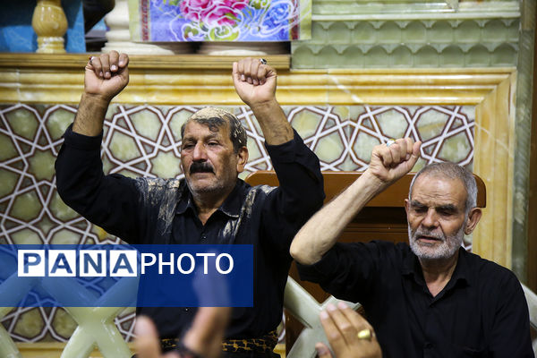 وداع مردم قم با پیکرهای مطهر 6 شهید حمله ناجوانمردانه رژیم صهیونیستی 