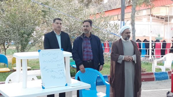 میم مثل مدیر 