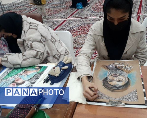 مراسم پاسداشت شهدای مقاومت و نمایشگاه آثار منتخب دانش‌آموزان رویداد آخراشه