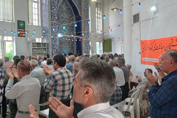 برگزاری نماز عید قربان در زرقان 