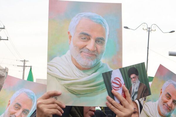 تجدید میثاق مردم ولایتمدار قرچک در راهپیمایی ۲۲ بهمن