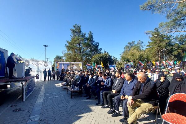 افتتاحیه ملی اردوی راهیان نور همزمان با گرامیداشت روز نوجوان و هفته بسیج دانش‌آموزی در گلزار شهدای تهران