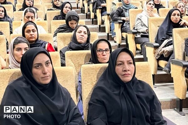 سومین همایش توانمندسازی در راستای پیشگیری از آسیب های اجتماعی