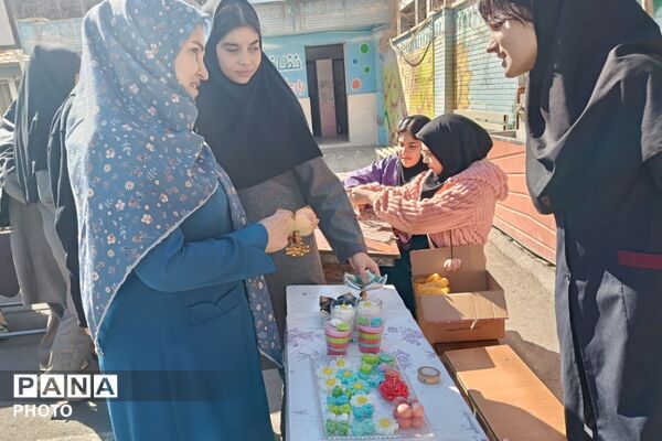رنگِ خلاقیت در مدرسه رستمرودی پیچید