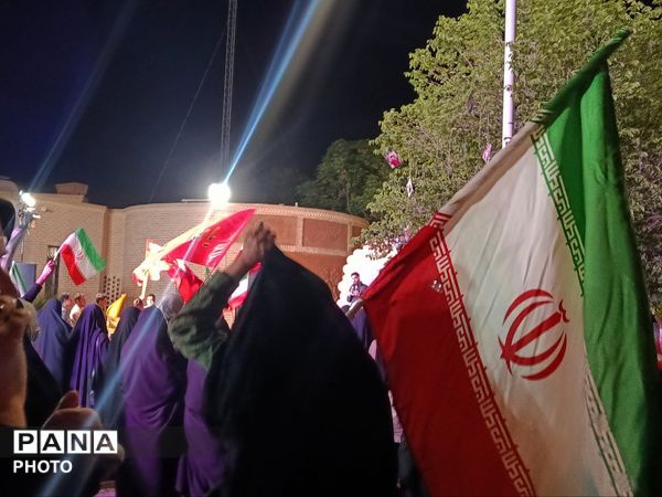 اجتماع بزرگ دختران انقلاب در یزد