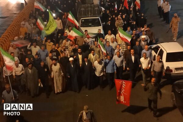 شور و حماسه مردمی در شهرستان شهید پرور قرچک در صدو ششمین شب از تجمعات مردمی 