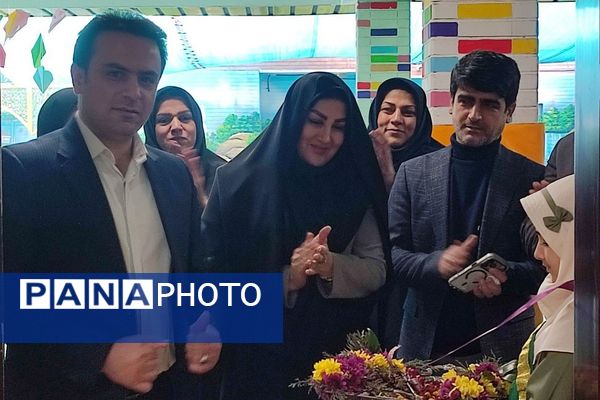 افتتاح اتاق پژوهش در دبستان نیلوفر رفیعی ناحیه دو شهرری 