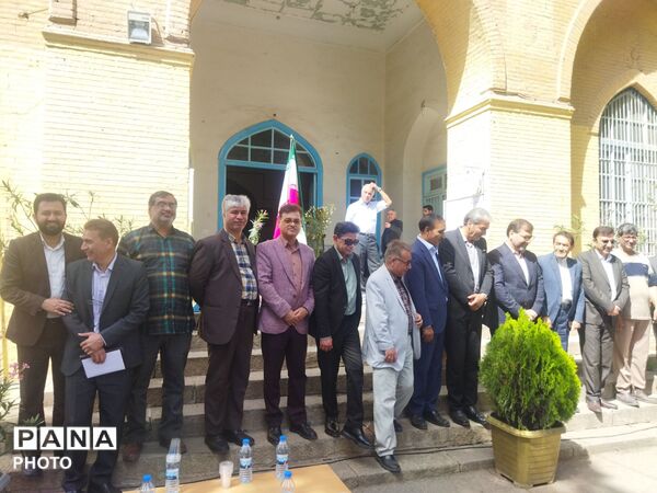 زنگ خیام در نیشابور به صدا در آمد 