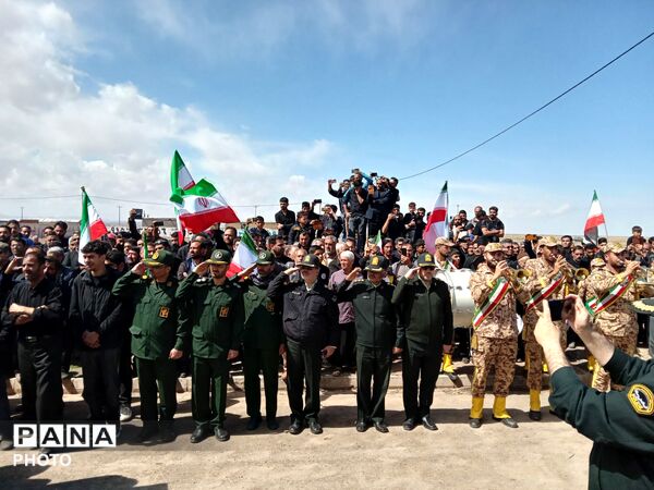 مراسم تشیع پیکر مطهر شهید علی اکبر خوافی در میان‌جلگه روستای سالاری 