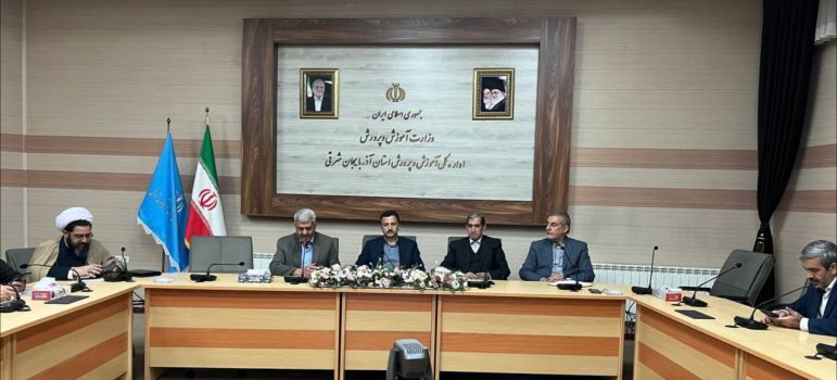 حمایت فرهنگیان آذربایجان شرقی از ۱۵۰ دانش‌آموز نیازمند کاشت حلزون با زکات فطریه