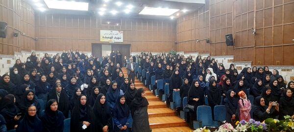 سومین روز اختتامیه استانی چهل‌وسومین جشنواره فرهنگی و هنری «فردا» در کانون شهید فهمیده کرج