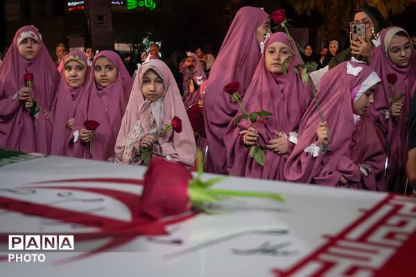 اولین جشن تکلیف دخترانه در تجمعات شبانه