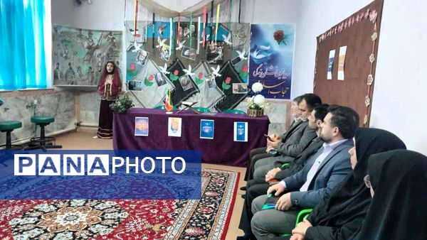 برگزاری نمایشگاه هفته هنرهای مدرسه (ماها) در آموزشگاه نمونه دولتی فدک فاروج