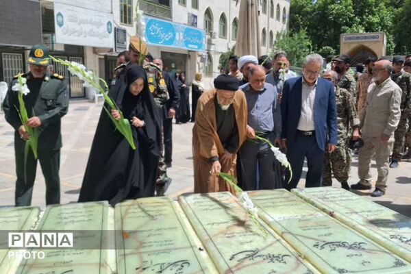 خرمشهرِ خدمت» در شهریار؛ مسئولان با لاله‌های گلزار پیمان بستند