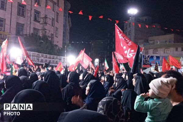 تجدید بیعت‌ میدان‌داران‌ شهرقدسی‌ با‌  سید و سالار‌ شهدا‌ در‌ شب عاشورا 