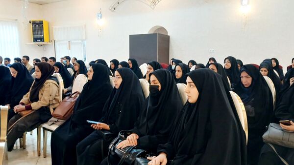 کارگاه توانمندسازی مشاورین و معاونین پرورشی طرقبه شاندیز
