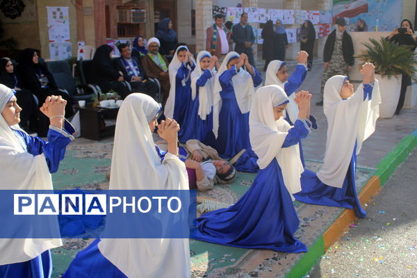 همایش یاوران انقلاب - پیشتازان مقاومت در بوشهر