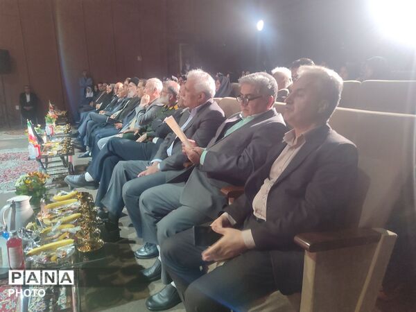 سمفونی ۱۶۸ ؛ روایتی از همدلی و هنر دانش آموزان ناحیه ۳ 