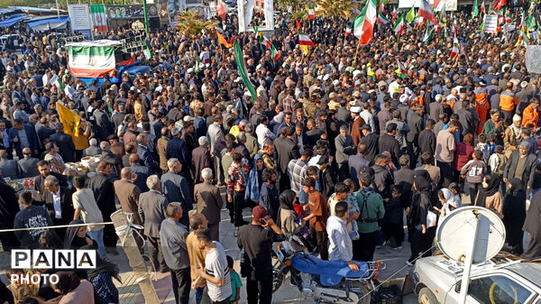  همبستگی مردمی در رزمایش جان فدا درکوهدشت