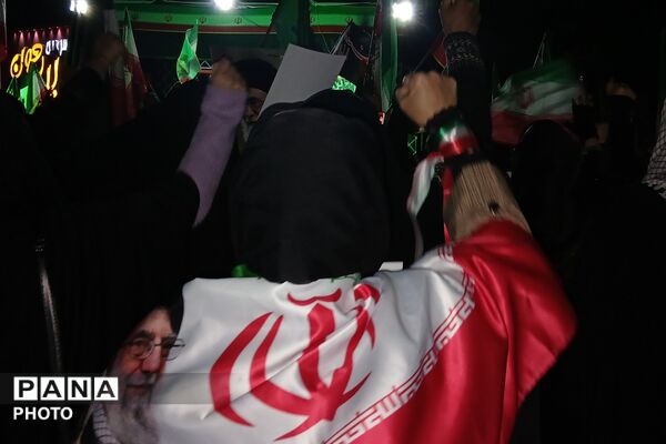 تجمعات مردمی در رودهن