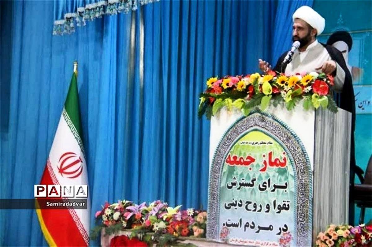 تمدن نوین اسلامی، راهبرد پیروزی و اهمیت خانواده است