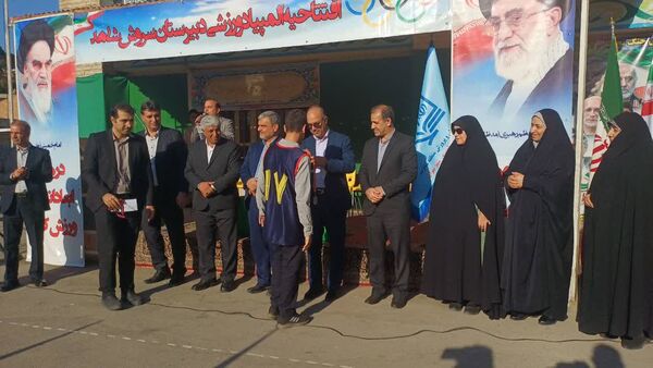 افتتاحیه المپیاد ورزشی درون مدرسه ای در دبیرستان سروش شاهد منطقه ۱۶