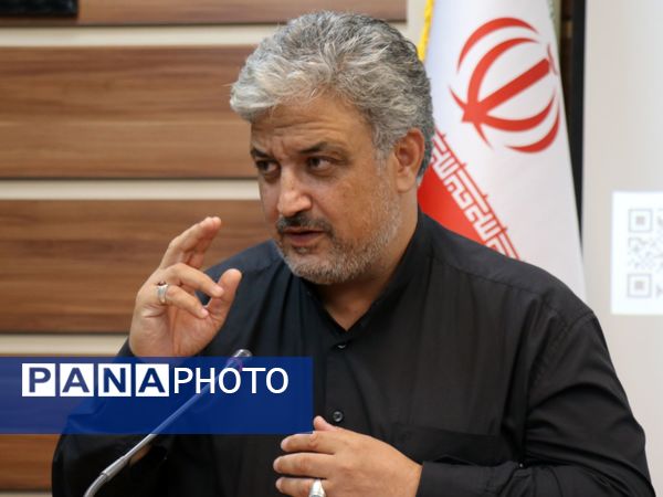 نشست گزارش عملکرد مجری‌شو و خبرنگارشو در سازمان دانش‌آموزی خراسان رضوی