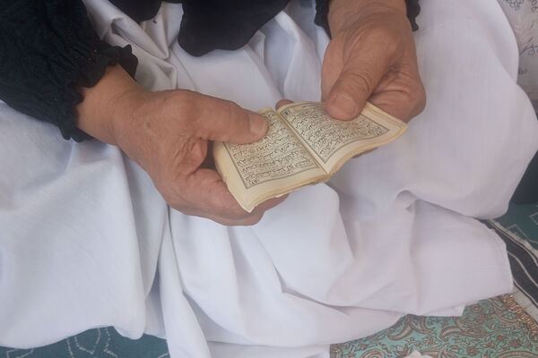  صفوف نماز جمعه لردگان؛ نبض جامعه در دست همدلی و بصیرت