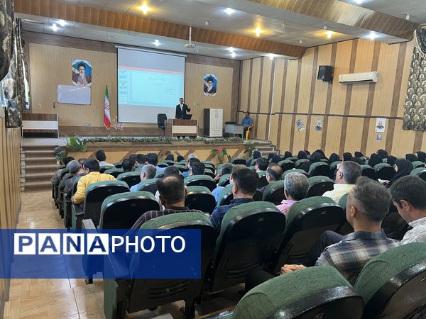 برگزاری طرح سفر یادگیری ویژه معلمان شهرستان مانه و سملقان 