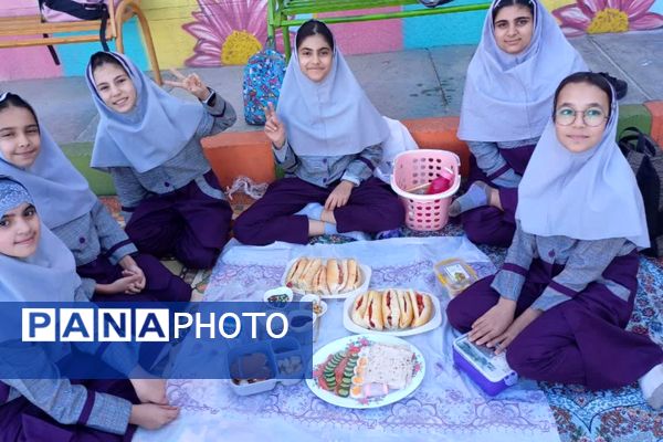 صبحانه سلامت در مدرسه