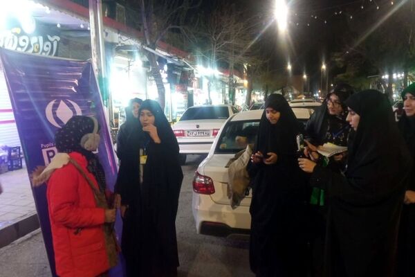 روایت خیابان‌های بناب از اربعین رهبر شهید و شهدای دانش‌آموز