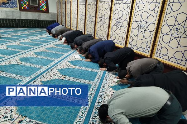 مراسم ارتحال امام خمینی (ره) در اداره آموزش و پرورش ناحیه دو شهرری 