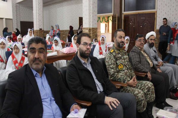 حضور رئیس سازمان دانش آموزی کشور در جشن تکلیف دختران مدرسه هوانیروز