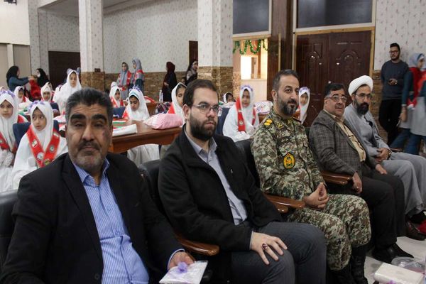 حضور رئیس سازمان دانش آموزی کشور در جشن تکلیف دختران مدرسه هوانیروز