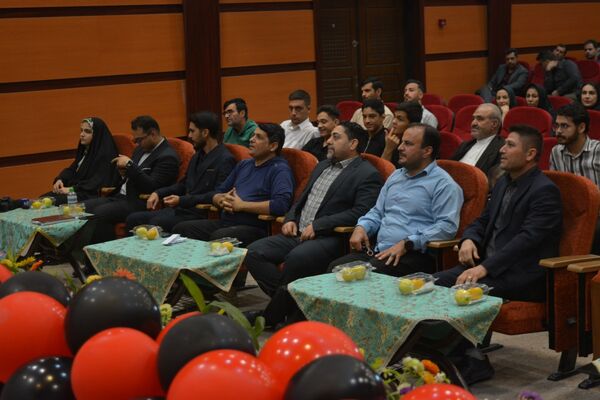 بهارستان‌دو از برترین‌های تربیت‌بدنی تقدیر کرد