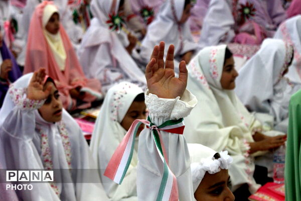  آغاز جشن بندگی دانش‌آموزان  شهرستان نظرآباد 