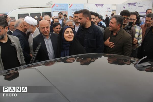 افتتاح ۱۲ کیلومتر از آزادراه کمربندی غربی قم با حضور وزیر راه و شهرسازی
