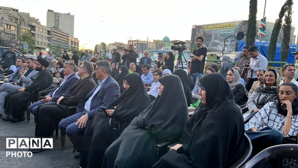 افتتاح غرفه‌هاى «قرار فرهنگی» مناطق ۱۹ گانه تهران