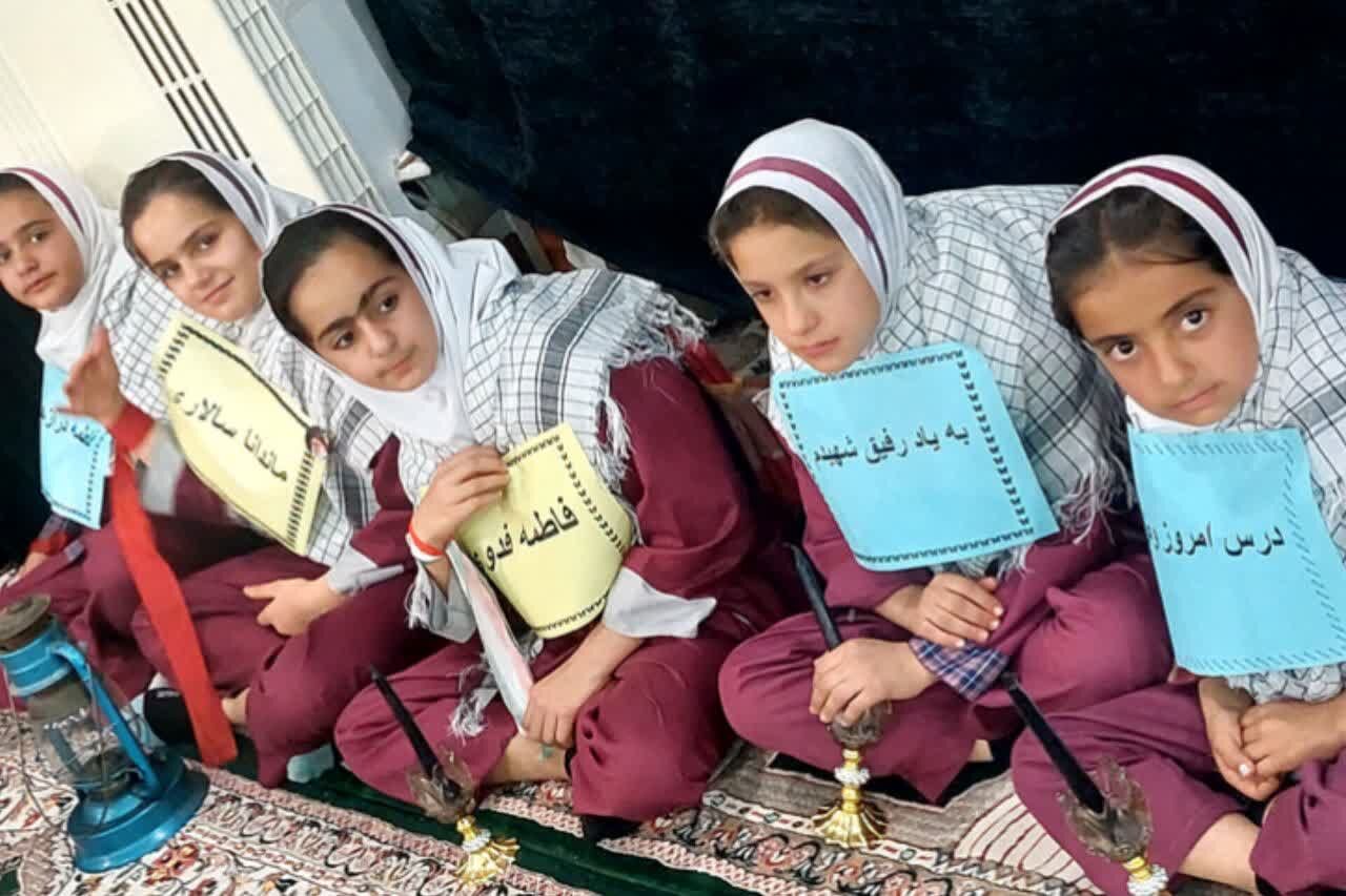 هم‌صدایی دانش‌آموزان قلعه‌رئیسی برای پرواز شهدای میناب