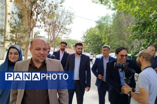 برگزاری اردوی انتخابی تیم ملی دانش آموزی فوتسال با حضور جمعی از مسئولان در ناحیه دو شهرری 