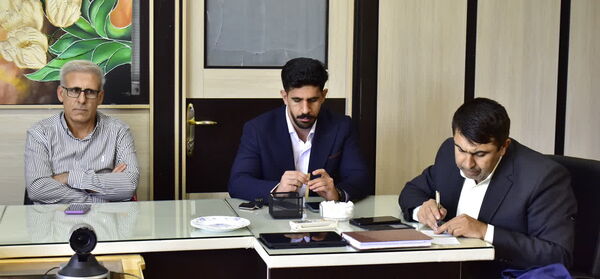 نشست صمیمی دانش‌آموزان خبرنگار پانا با مدیرکل آموزش و پرورش کهگیلویه و بویراحمد 
