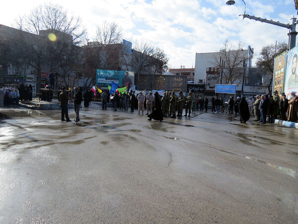 نواختن زنگ انقلاب و گرامیداشت سالروز ورود رهبر شهرستان بجنورد 