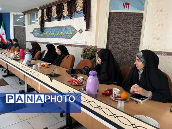 معرفی رئیس شورای دانش‌آموزی شهر قدس 