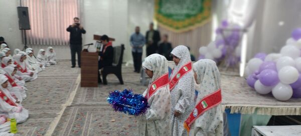 جشن تکلیف جمعی از غنچه‌های باغ ایمان در شهرستان کمیجان 
