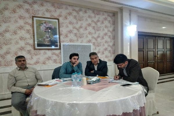 دوره و کارگاه تعاملی مربی، راهبر نسل جدید در مشهد