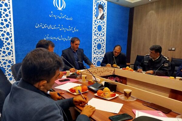 کمیته علمی اجرایی میز نماد در بهارستان ۲