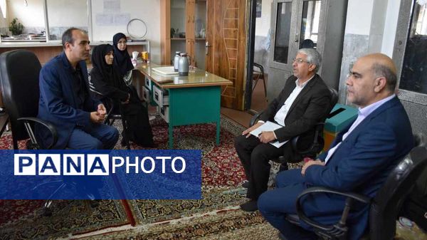 بازدید معاون مرکز ارزشیابی و تضمین کیفیت وزارت آموزش و پرورش از حوزه‌ آزمون و مرکز تصحیح اوراق آزمون نهایی ناحیه یک مشهد 