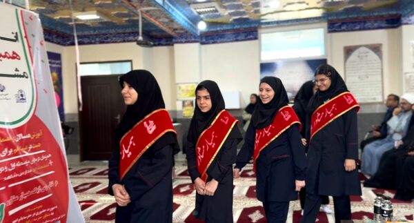 برگزاری انتخابات همیاران مشاور در مدارس شاهد شهرستان بوشهر