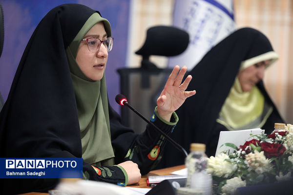 افتتاحیه دوره توانمندسازی مدیران و معاونان پرورشی و تربیت‌بدنی مناطق هدف طرح پیشگیری و کاهش آسیب‌های اجتماعی